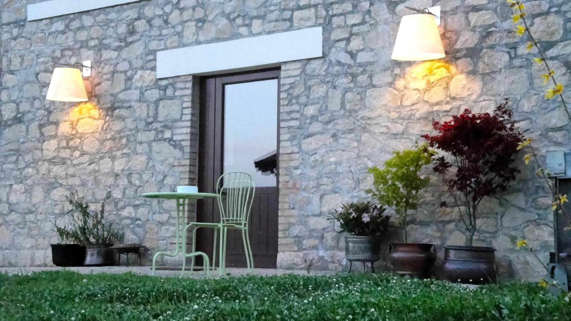 Taverna Centomani Potenza Bagian luar foto